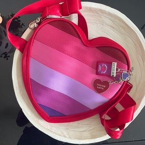 Harveys Heart Convertible Bag